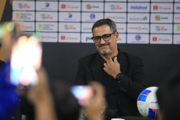 Arema Punya Rekor Impresif di Kandang Persija, Marcos Santos Beri Peringatan Penting