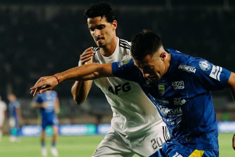 Gol Persik Dibatalkan VAR, Persib Akhirnya Menang Tipis 1-0 di Jalak Harupat