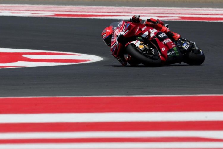 Marquez Menangi Sprint Race MotoGP Mandalika Usai Insiden Crash di Tikungan Pertama