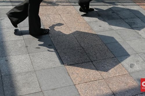 Warga Jakarta Mengeluh Cuaca Makin Panas, Terik Matahari Jadi Sorotan