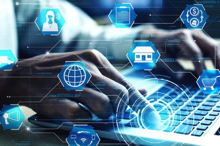 Internet Rumah 100 Mbps Dibidik Rp140 Ribu, Komdigi Perluas Jaringan Fiber Optik