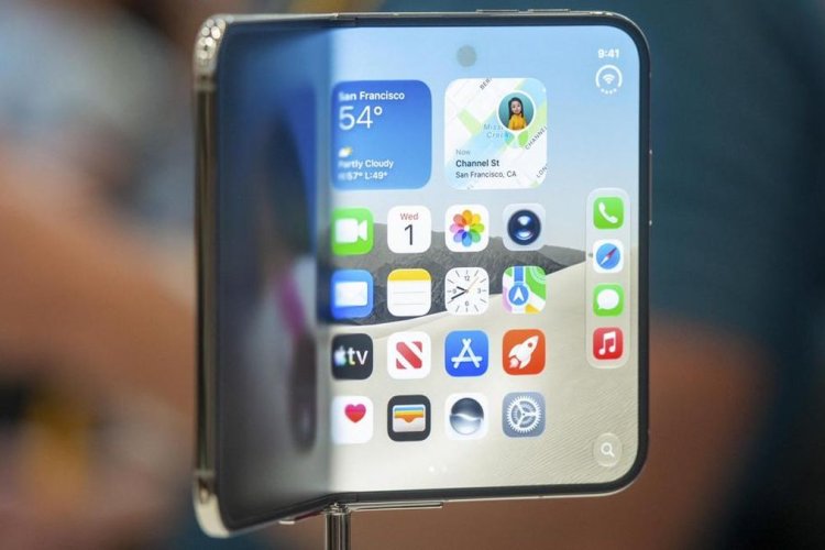 Samsung Sindir iPhone Duo Lewat Iklan Apel, Klaim Galaxy Z Fold 8 Lebih Tipis dan Ringan