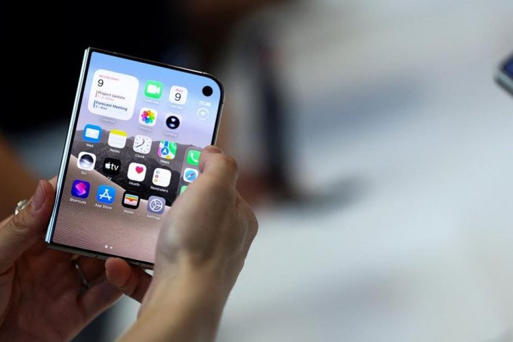 Apple Buka Suara Soal Layar iPhone Duo Retak, Pengguna Diminta Segera Lapor AppleCare