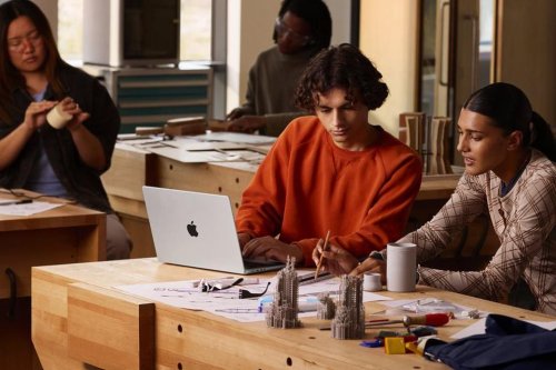 Apple Disebut Siap Pamerkan MacBook Layar Sentuh Perdana pada 27 Oktober