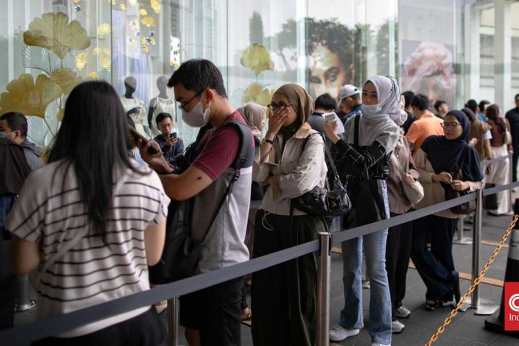 Penjualan Perdana iPhone 18 Pro di Indonesia Diserbu Warga Sejak Pagi